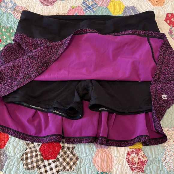 Lululemon tennis skirt - Picture 4 of 4